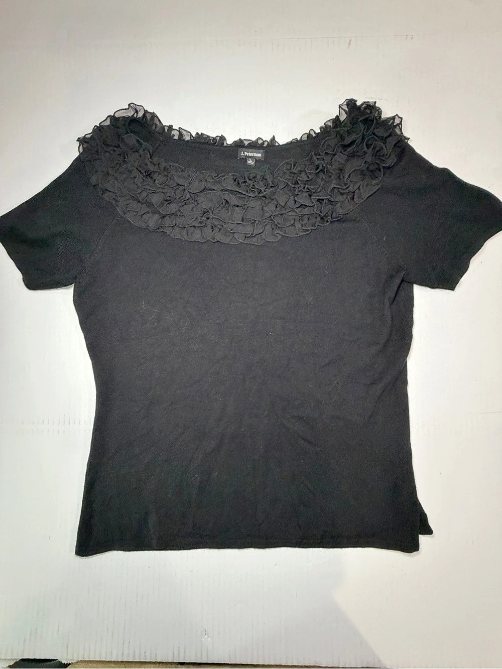 Vintage Y2K J. Peterman Black Ruffle Neck Short Sleeve Top Size large